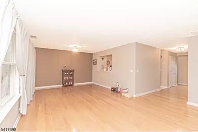 4 Eagles Nest Ln, Hardyston Township, NJ 07419 - Photo 5