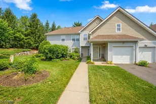 4 Eagles Nest Ln, Hardyston Township, NJ 07419 - Photo 1
