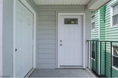 271 Schley St, Newark, NJ 07112 - Photo 3