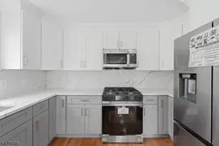 271 Schley St, Newark, NJ 07112 - Photo 31