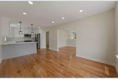 271 Schley St, Newark, NJ 07112 - Photo 27