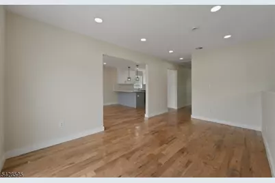 271 Schley St, Newark, NJ 07112 - Photo 21