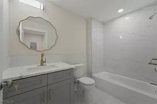 271 Schley St, Newark, NJ 07112 - Photo 17