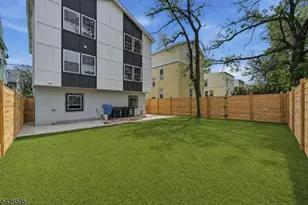 271 Schley St, Newark, NJ 07112 - Photo 43