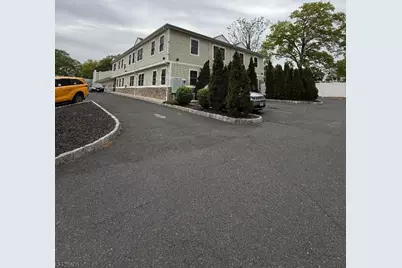 519 Chestnut St, Roselle, NJ 07203 - Photo 1