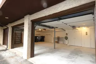 55 Smith St, Perth Amboy, NJ 08861 - Photo 33