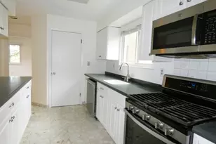 55 Smith St, Perth Amboy, NJ 08861 - Photo 19