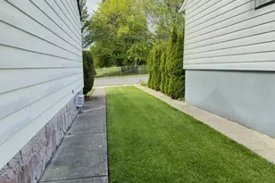318 Cumberland Ave, Paterson, NJ 07502 - Photo 15