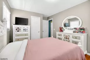 579 Grove St, Rahway, NJ 07065 - Photo 15