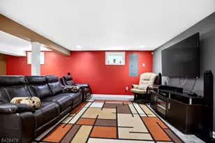 579 Grove St, Rahway, NJ 07065 - Photo 17
