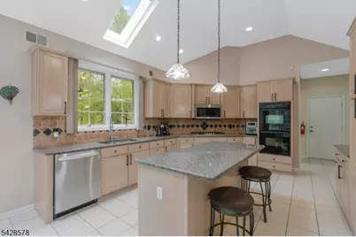 5 White Buck Run, Warren Township, NJ 07059 - Photo 11