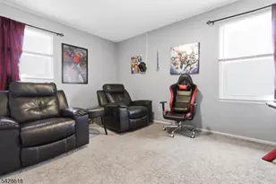 1129 E Henry St, Linden, NJ 07036 - Photo 33