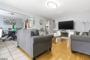 1129 E Henry St, Linden, NJ 07036 - Photo 5
