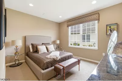 11 Burr Pl, Franklin Township, NJ 08873 - Photo 21