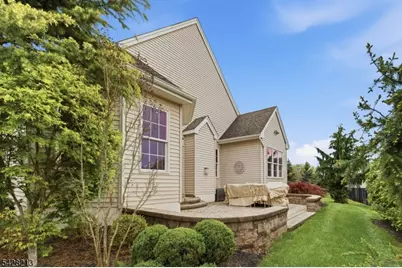 11 Burr Pl, Franklin Township, NJ 08873 - Photo 31