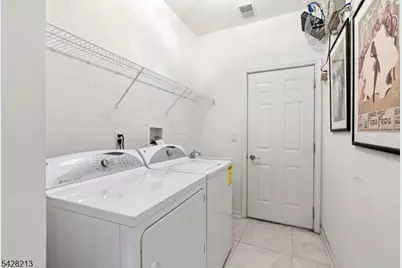 11 Burr Pl, Franklin Township, NJ 08873 - Photo 25