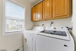 30 Elinora Dr, Wanaque, NJ 07465 - Photo 27