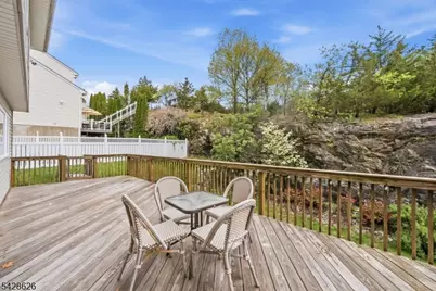 30 Elinora Dr, Wanaque, NJ 07465 - Photo 29