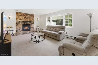 30 Elinora Dr, Wanaque, NJ 07465 - Photo 11