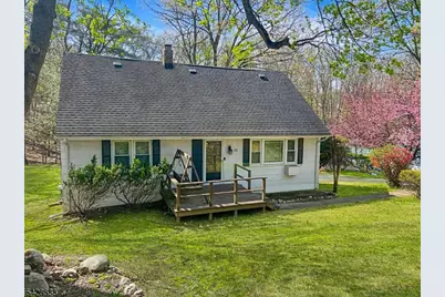75 W Oakland Ave, Oakland, NJ 07436 - Photo 1