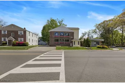 582 Franklin Ave, Nutley, NJ 07110 - Photo 31