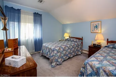 90 Frogtown Rd, Rockaway Township, NJ 07866 - Photo 21