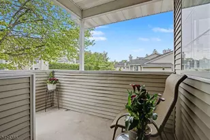 20 Crestmont Rd, Bedminster Township, NJ 07921 - Photo 3