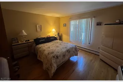 468 Lackawanna Ave, Woodland Park, NJ 07424 - Photo 17
