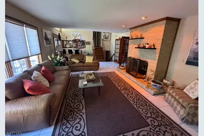 468 Lackawanna Ave, Woodland Park, NJ 07424 - Photo 3