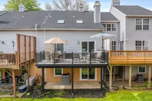 8 Delaware Ln, Branchburg Township, NJ 08876 - Photo 3