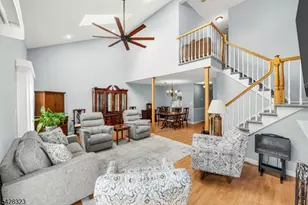 8 Delaware Ln, Branchburg Township, NJ 08876 - Photo 15