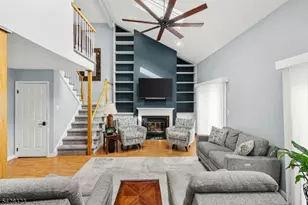 8 Delaware Ln, Branchburg Township, NJ 08876 - Photo 13