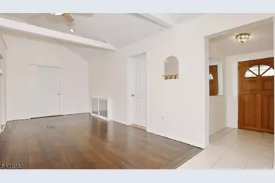 26 Mohawk Ave, Parsippany, NJ 07034 - Photo 5