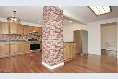 26 Mohawk Ave, Parsippany, NJ 07034 - Photo 13