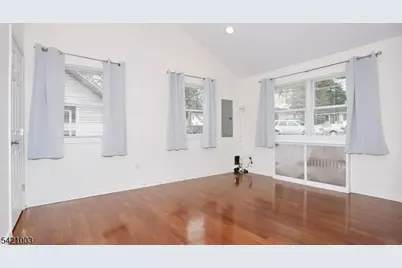 26 Mohawk Ave, Parsippany, NJ 07034 - Photo 19