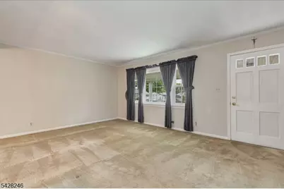 27 Fraley Dr, Franklin Township, NJ 08873 - Photo 3