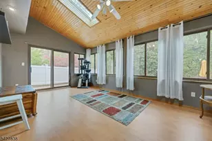 14 Parker Rd, Mount Arlington, NJ 07856 - Photo 11