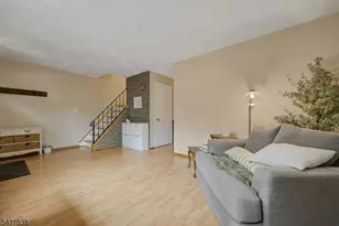 14 Parker Rd, Mount Arlington, NJ 07856 - Photo 5