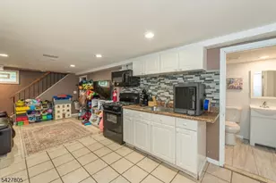 6 Ward Ave, Butler, NJ 07405 - Photo 19