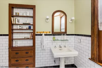 81 Evergreen Ave, Bloomfield Twp., NJ 07003 - Photo 31