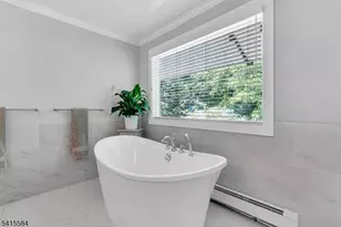 29 Air Castle Isle, Hopatcong, NJ 07821 - Photo 25