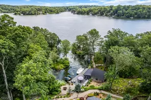29 Air Castle Isle, Hopatcong, NJ 07821 - Photo 49