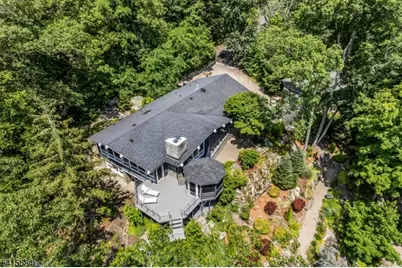 29 Air Castle Isle, Hopatcong, NJ 07821 - Photo 7