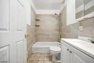 24 Johnson Ave, Newark, NJ 07108 - Photo 5