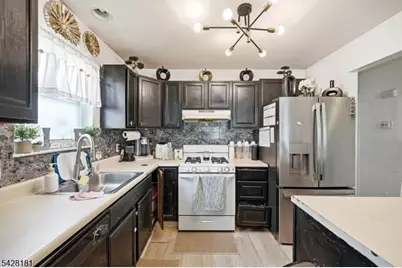 24 Johnson Ave, Newark, NJ 07108 - Photo 21