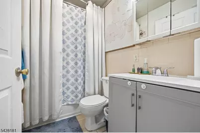 24 Johnson Ave, Newark, NJ 07108 - Photo 25