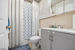 24 Johnson Ave, Newark, NJ 07108 - Photo 25