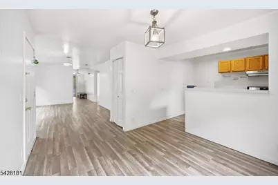 24 Johnson Ave, Newark, NJ 07108 - Photo 9