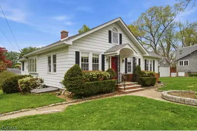 28 Sunset Rd, Ringwood, NJ 07456 - Photo 1