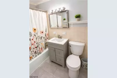 100 Manhattan Ave #1612, Union City, NJ 07087 - Photo 13